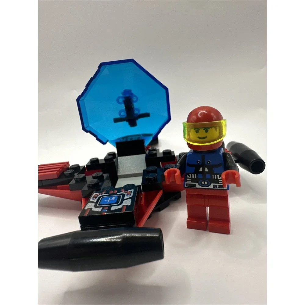 Vintage Lego Spyrius Saucer Scout 6835 Complete w Minifigure Space Set 1994